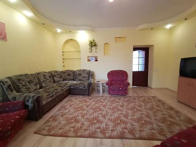 Апартаменты 3к. квартира на Сумской Харьков-3